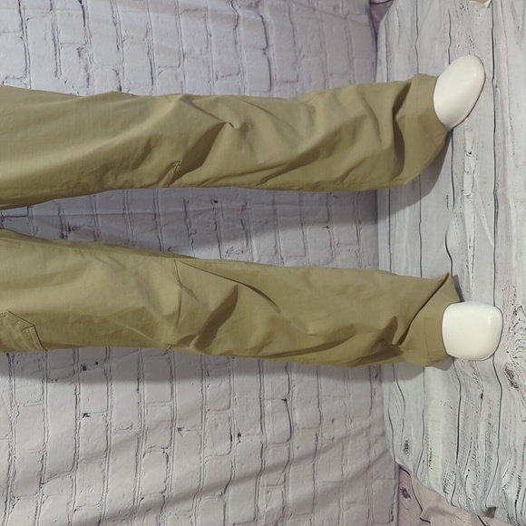 Eddie Bauer hiking pants - Picture 3 of 9